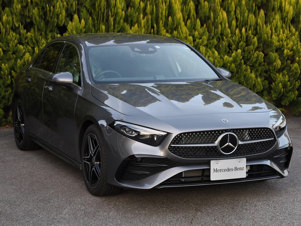 Mercedes-Benz с японских аукционов: почему стоит покупать и какие модели выбрать
