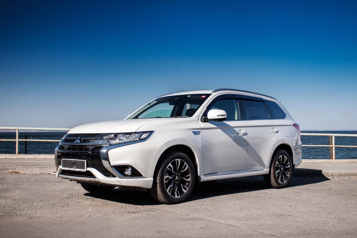 Mitsubishi Outlander PHEV из Японии: кому подходит и что проверить
