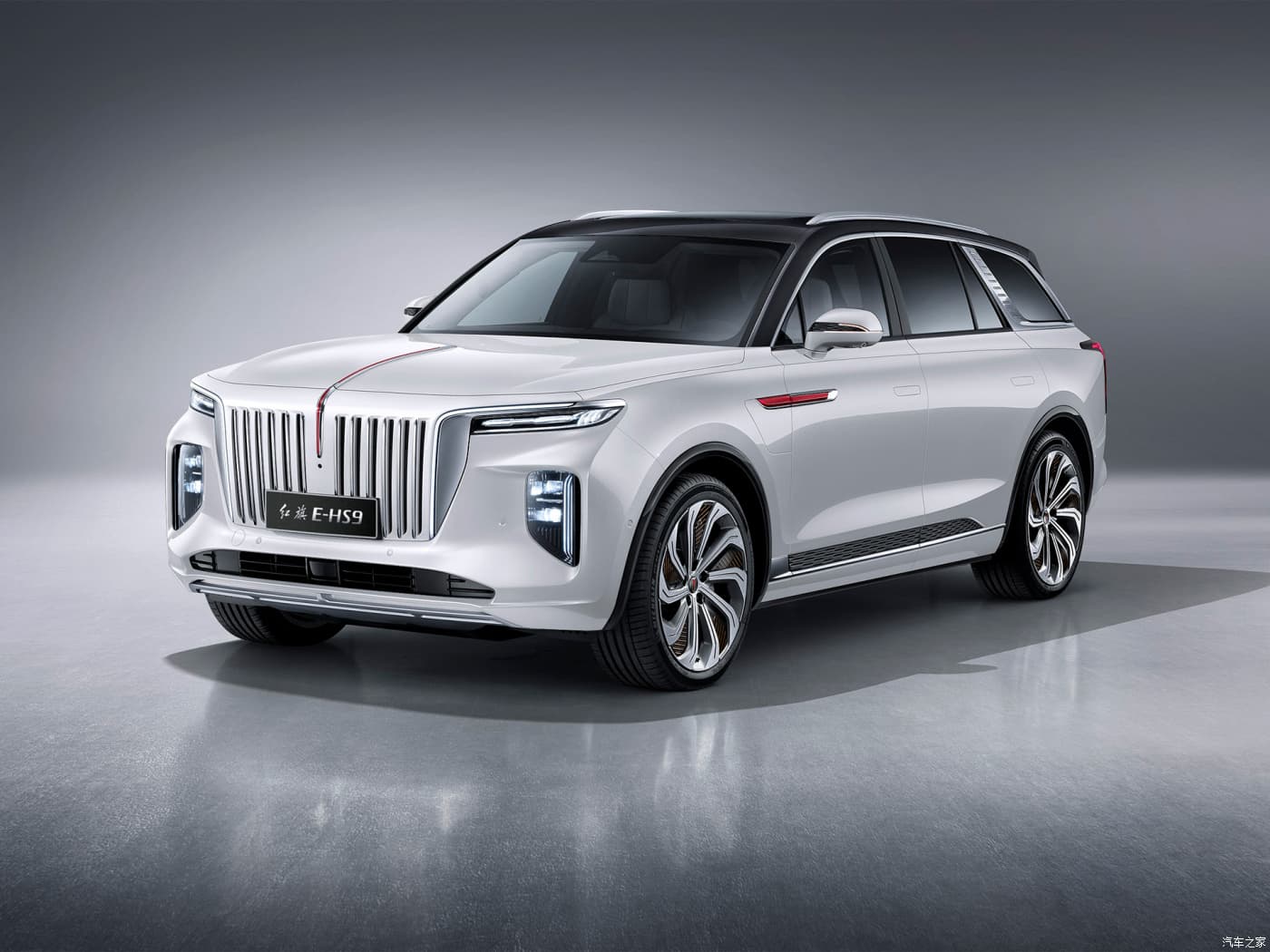 Обзор электромобиля Hongqi E-HS9