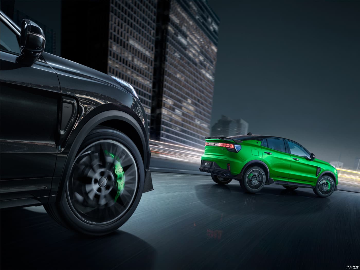 Обзор автомобиля Lynk & Co 05