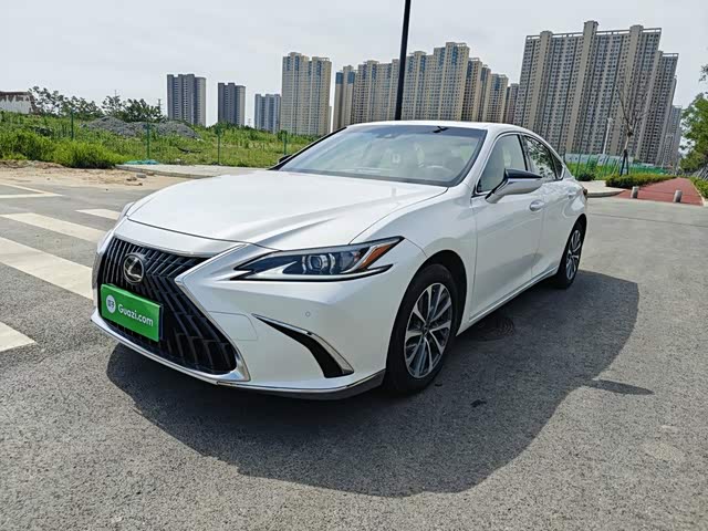 Lexus Lexus ES 2023 — фото 1
