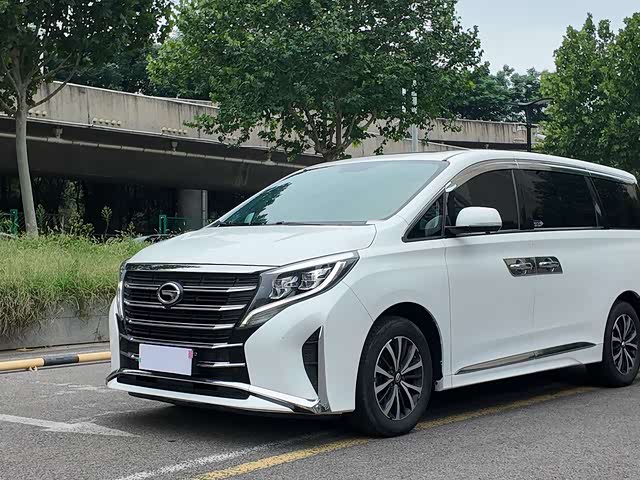 GAC Trumpchi M8 2021 — фото 1