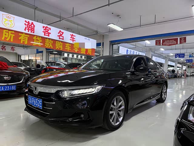Honda Accord 2022 — фото 1