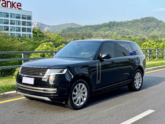 Land Rover Range Rover 2023 — фото 1