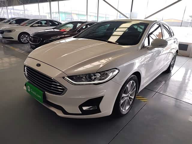 Ford Mondeo 2020 — фото 1