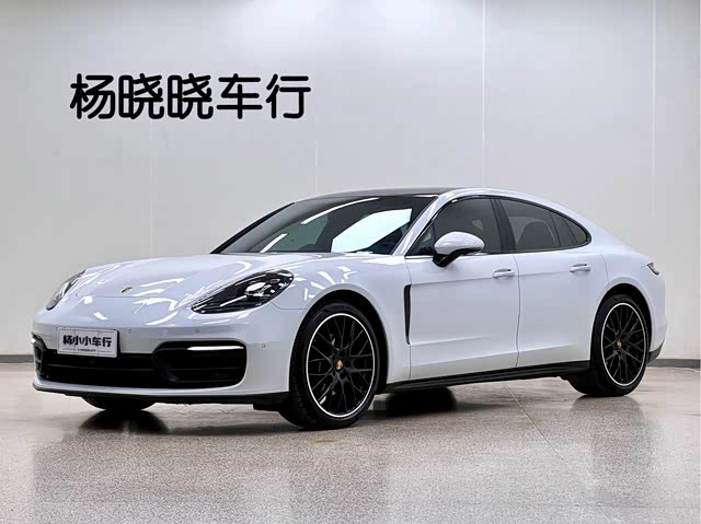 Porsche Panamera 2023 — фото 1