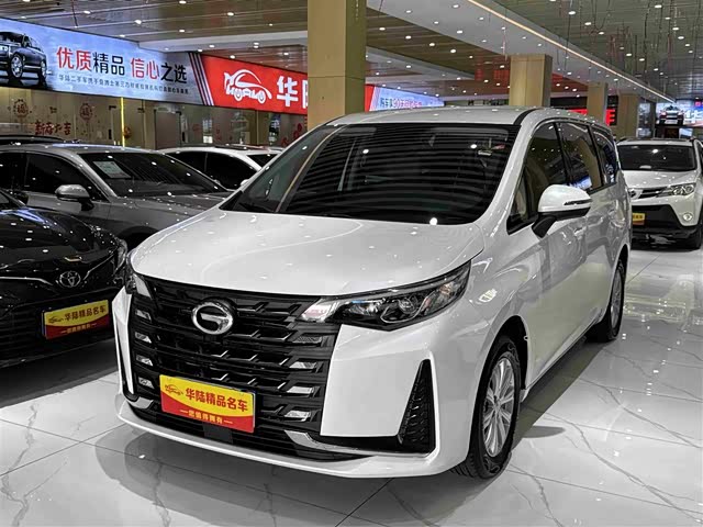 GAC Trumpchi Trumpchi M6 2023 — фото 1