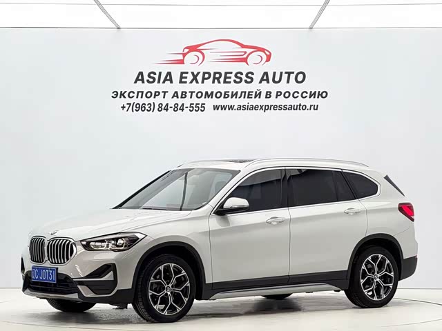 BMW BMW X1 2022 — фото 1