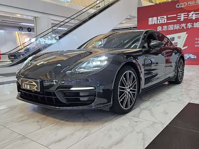 Porsche Panamera 2021 — фото 1