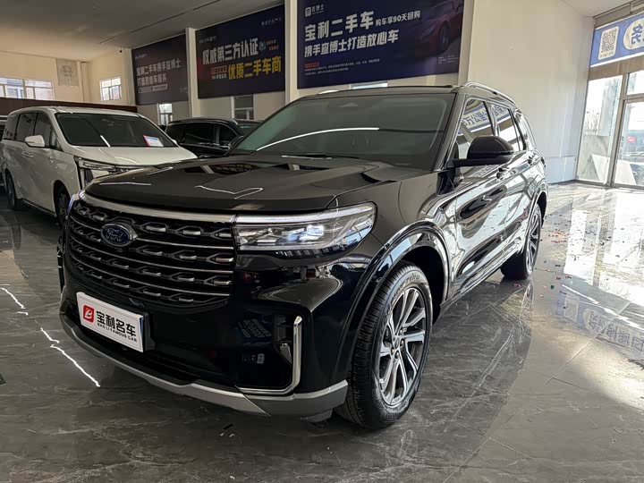 Ford Explorer 2025 — фото 1