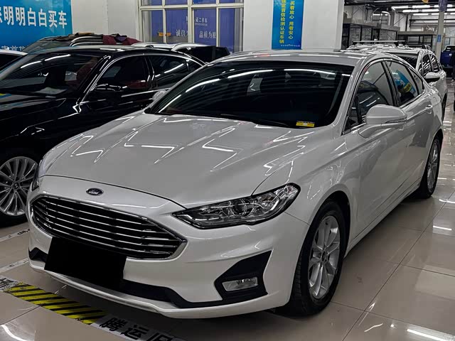 Ford Mondeo 2020 — фото 1