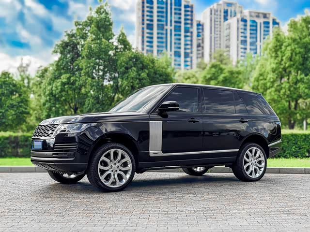 Land Rover Range Rover 2021 — фото 1