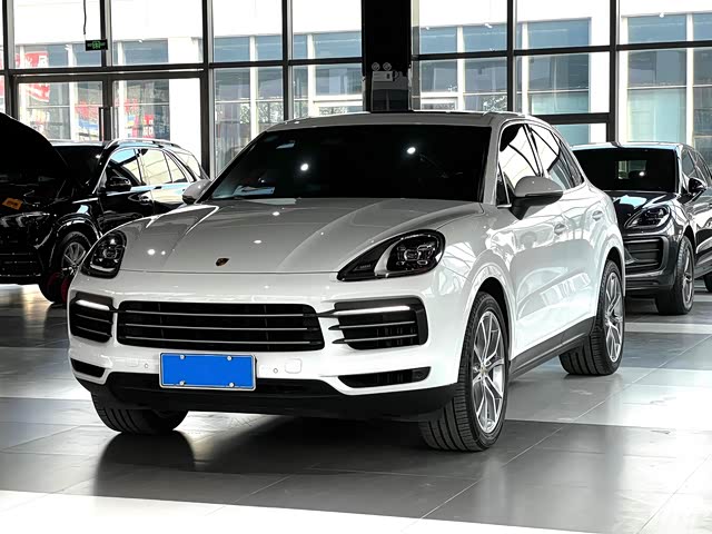 Porsche Cayenne 2019 — фото 1