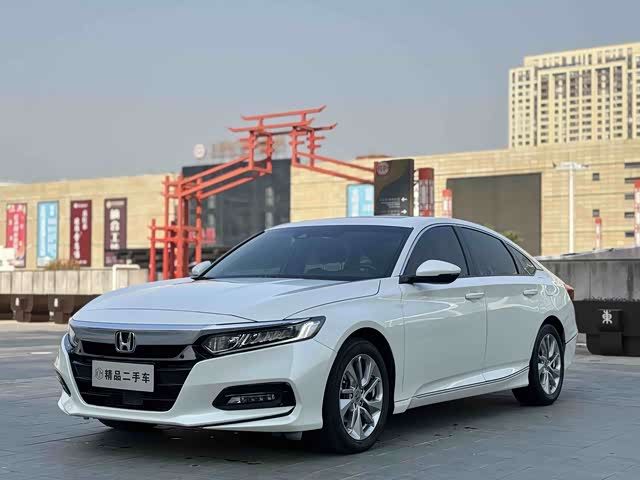 Honda Accord 2021 — фото 1