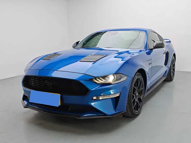 Ford Mustang 2020 — фото 1