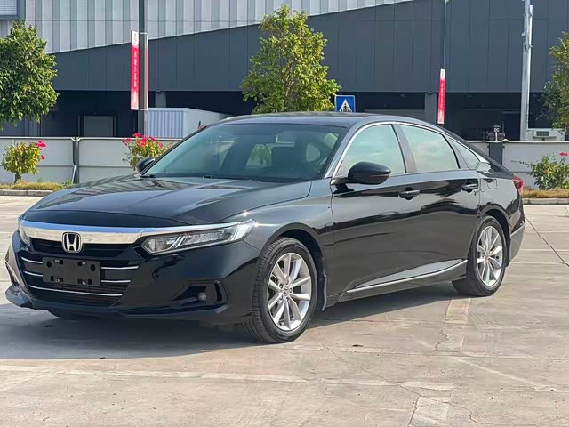 Honda Accord 2022 — фото 1