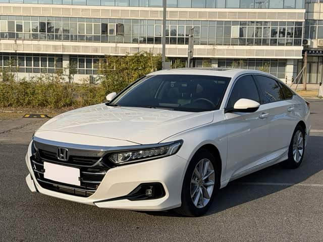 Honda Accord 2022 — фото 1