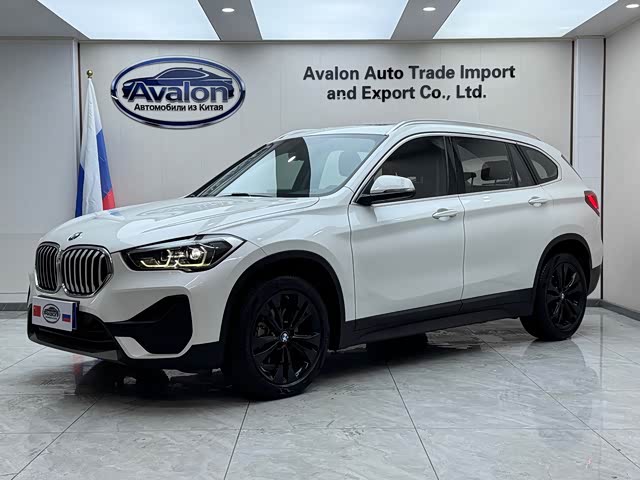 BMW BMW X1 2021 — фото 1