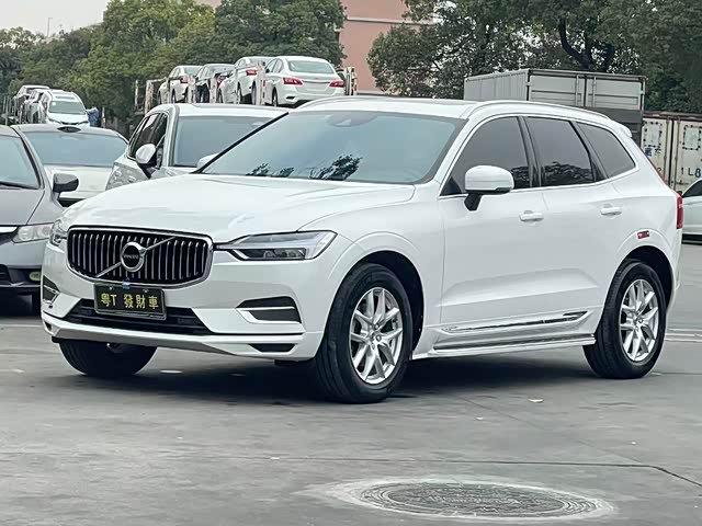 Volvo Volvo XC60 2021 — фото 1
