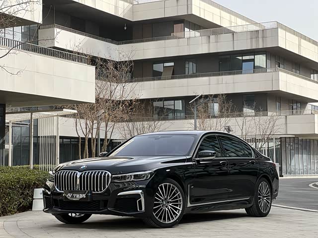 BMW BMW 7 Series 2021 — фото 1