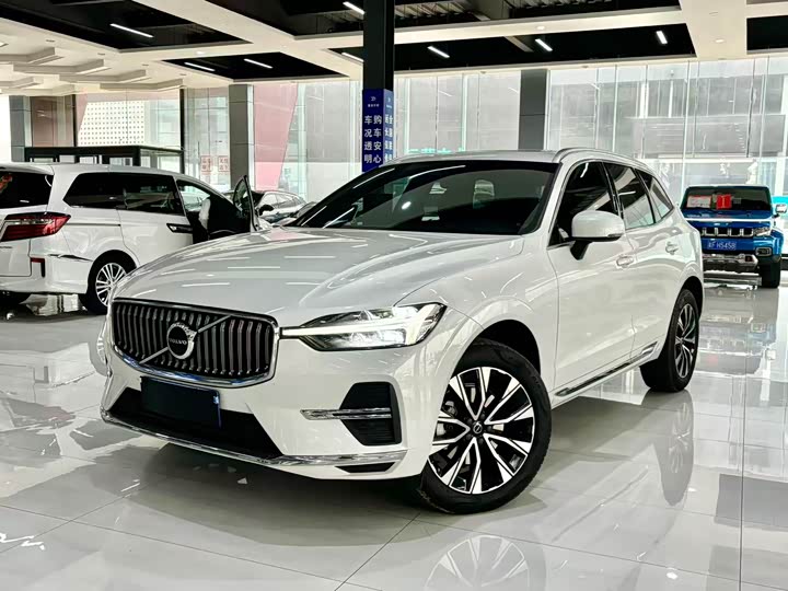 Volvo XC60 2023