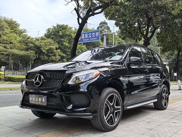 Mercedes-Benz Mercedes-Benz GLE AMG 2017 — фото 1