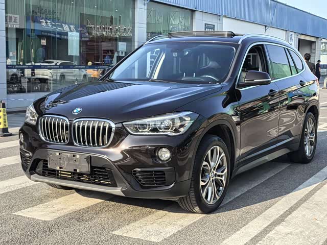 BMW BMW X1 2019 — фото 1