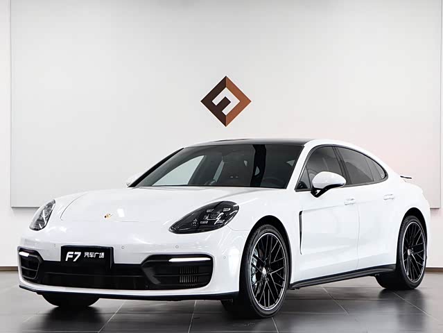 Porsche Panamera 2022 — фото 1