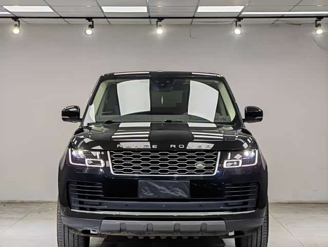 Land Rover Range Rover 2021 — фото 1