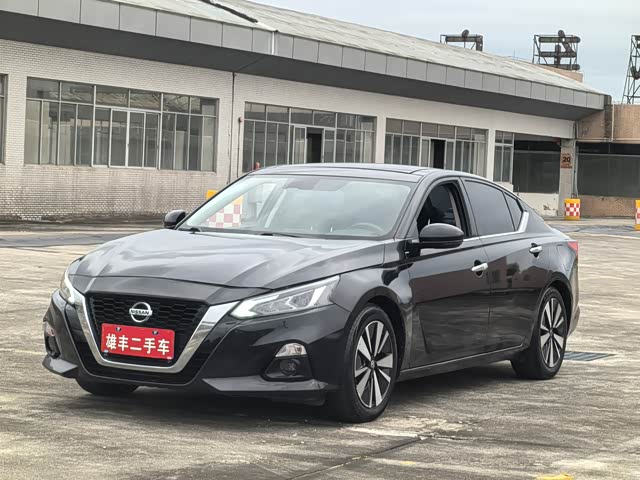 Nissan Teana 2021 — фото 1