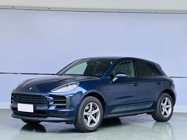 Porsche Macan 2018 — фото 1