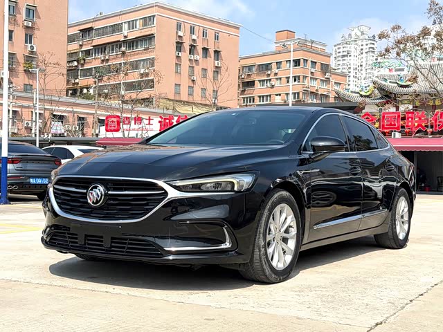 Buick LaCrosse 2022 — фото 1