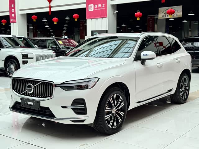 Volvo Volvo XC60 2022 — фото 1