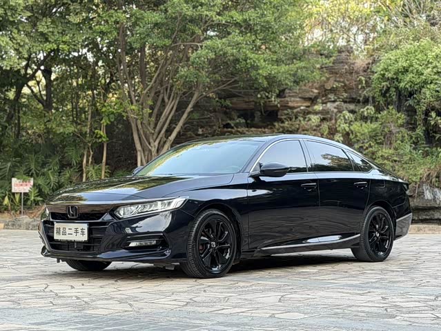 Honda Accord 2021 — фото 1