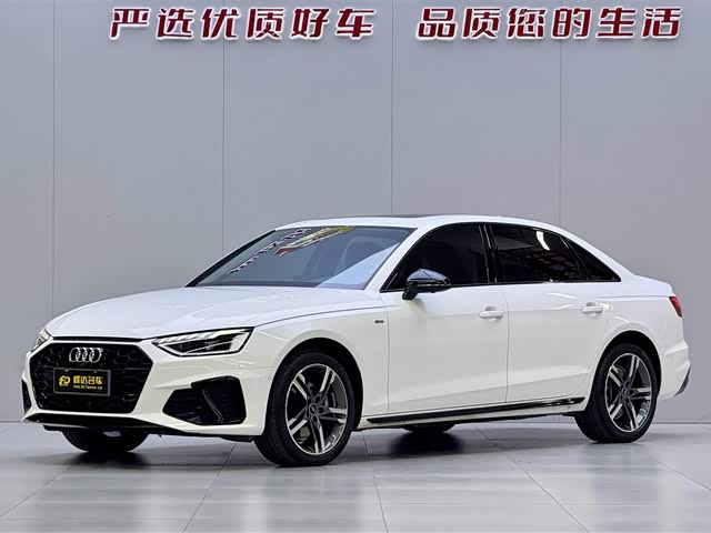 Audi Audi A4L 2022 — фото 1