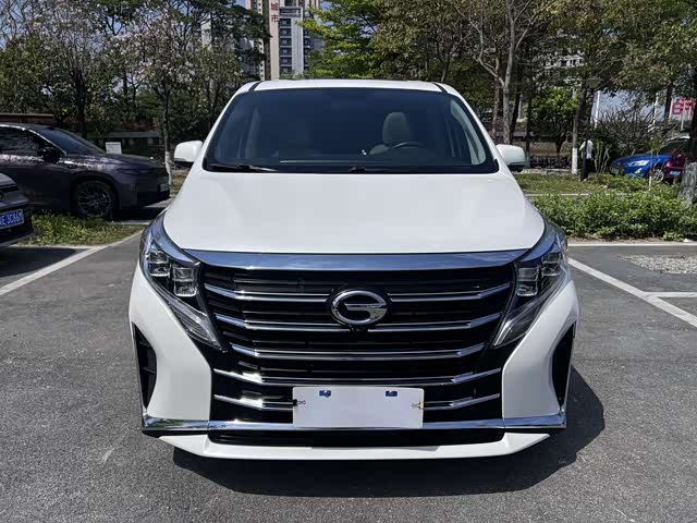 GAC Trumpchi Trumpchi M8 2021 — фото 1