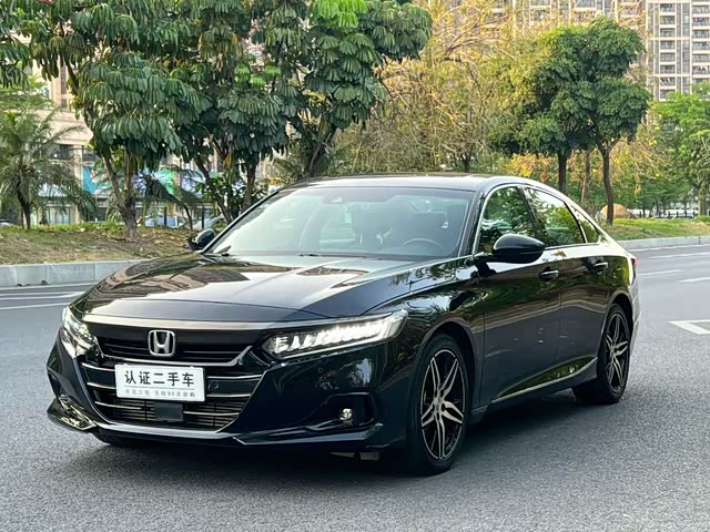 Honda Accord 2022 — фото 1