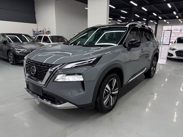 Nissan X-Trail 2021 — фото 1