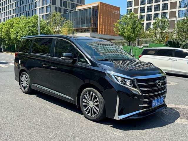 GAC Trumpchi Trumpchi M8 2023 — фото 1