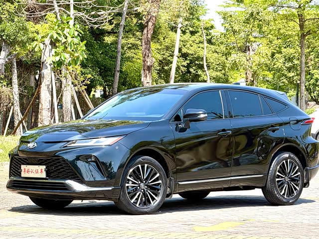 Toyota Venza 2023 — фото 1