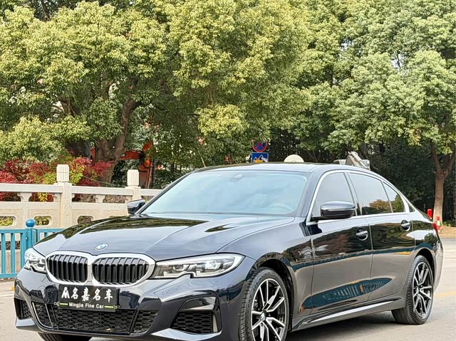BMW BMW 3 Series 2021 — фото 1