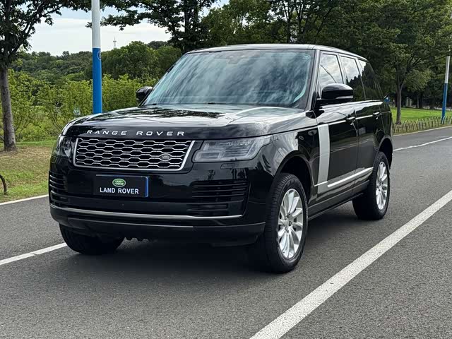 Land Rover Range Rover 2021 — фото 1