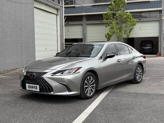 Lexus Lexus ES 2021 — фото 1