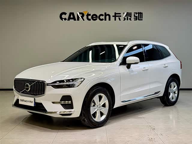 Volvo Volvo XC60 2022 — фото 1
