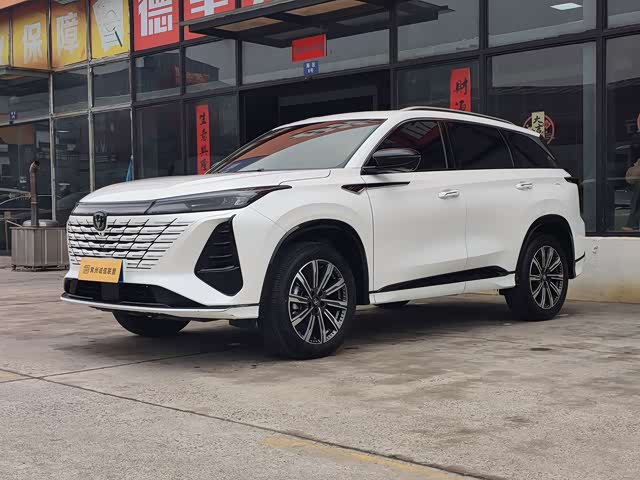 Changan Changan CS75 PLUS 2026 — фото 1