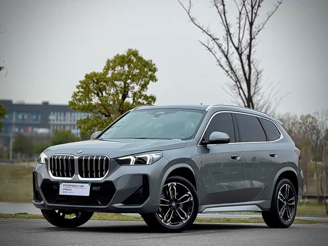 BMW BMW X1 2023 — фото 1