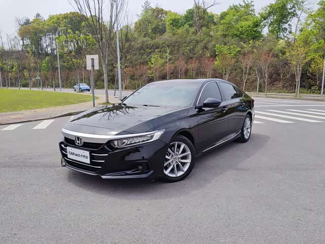 Honda Accord 2022 — фото 1