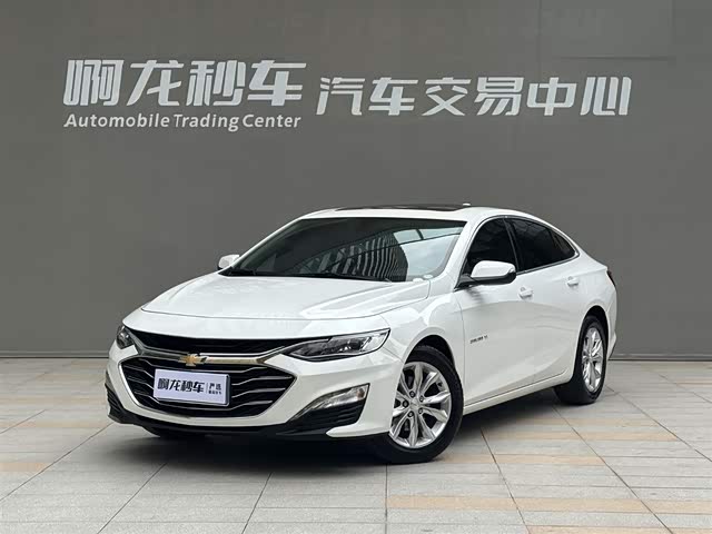 Chevrolet Malibu XL 2022 — фото 1