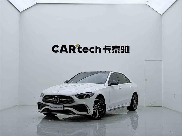 Mercedes-Benz C-Class 2024