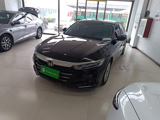 Honda Accord 2022 — фото 1